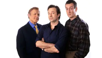 Backdrop for the TV series "Drop the Dead Donkey" #1592159