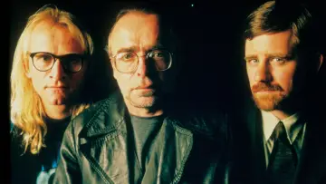 Backdrop for the TV series "The Lone Gunmen" #1593593