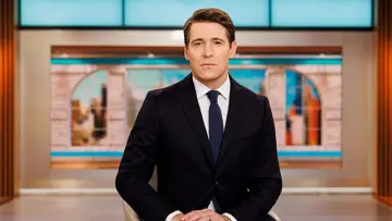 Backdrop for the TV series "CBS Evening News" #1601871