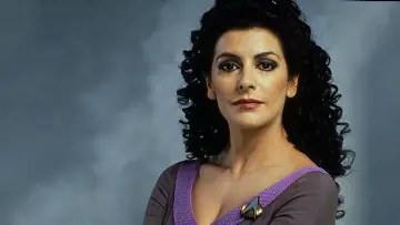 Backdrop к сериалу "Star Trek: The Next Generation" #1255900