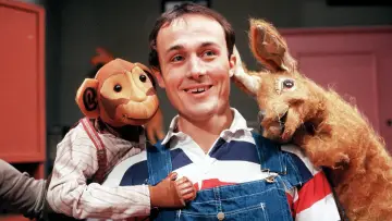 Backdrop for the TV series "Pipkins" #1426711