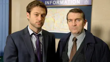 Backdrop к сериалу "Law & Order: UK" #1419099