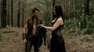 Backdrop for the TV series "Legend of the Seeker" #1383771