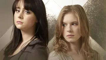Backdrop к сериалу "Caprica" #1383401