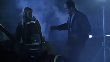 Backdrop for the TV series "Crash" #1864859