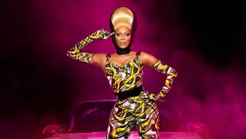 Backdrop к сериалу "RuPaul