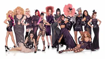 Backdrop к сериалу "RuPaul