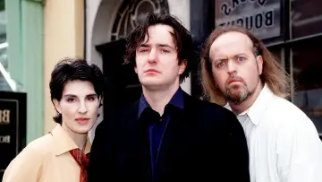 Backdrop к сериалу "Black Books" #1437860