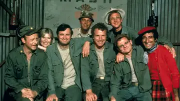 Backdrop к сериалу "M*A*S*H" #1300034