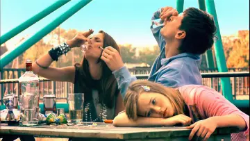 Backdrop к сериалу "Skins" #1291802