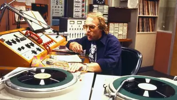 Backdrop for the TV series "WKRP in Cincinnati" #1547628