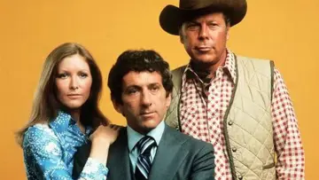 Backdrop к сериалу "Petrocelli" #1432539