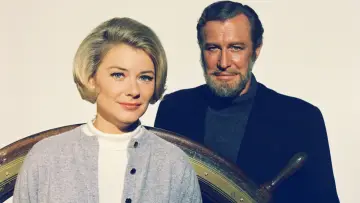 Backdrop for the TV series "The Ghost & Mrs. Muir" #1727198