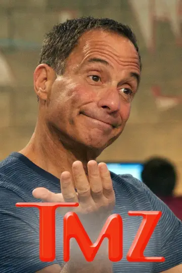 Poster к сериалу "TMZ" #1221050