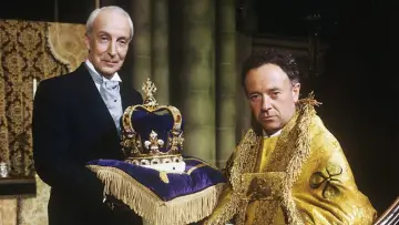 Backdrop for the TV series "To Play the King" #1812605