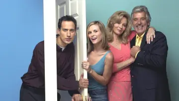 Backdrop for the TV series "In-Laws" #1767609