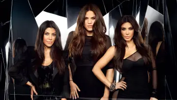 Backdrop for the TV series "Keeping Up with the Kardashians" #1323200