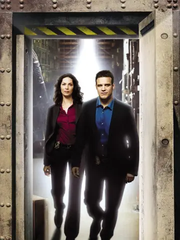 Poster к сериалу "Warehouse 13" #1303364