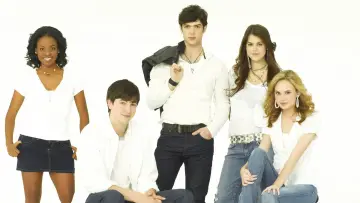 Backdrop for the TV series "10 Things I Hate About You" #1662546