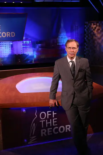 Poster к сериалу "Off the Record" #1228300