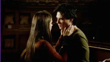 Backdrop к сериалу "The Vampire Diaries" #1239807