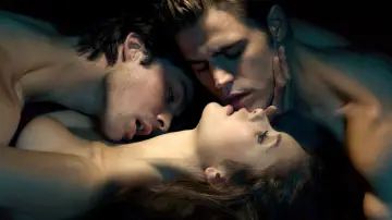 Backdrop к сериалу "The Vampire Diaries" #1239942