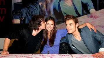 Backdrop for the TV series "The Vampire Diaries" #1655740