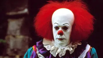 Backdrop к сериалу "It" #1375096