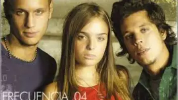 Frecuencia .04 Poster