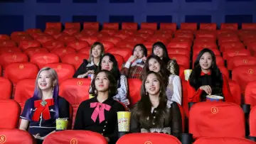 Backdrop for the TV series "TWICE TV" #1356367