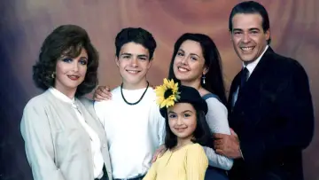 Backdrop for the TV series "Agujetas de color de rosa" #1450579