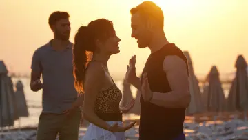 Backdrop for the TV series "Love Is in the Air" #1344604