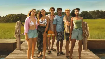 Backdrop к сериалу "Outer Banks" #1220885