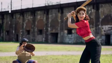 Backdrop for the TV series "A League of Their Own" #1680621
