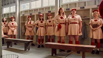 Backdrop for the TV series "A League of Their Own" #1680625