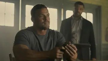 Backdrop к сериалу "Reacher" #1216010