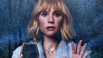 Backdrop for the TV series "The Woman in the House Across the Street from the Girl in the Window" #1443634