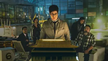 Backdrop for the TV series "Money Heist: Korea - Joint Economic Area" #1460985