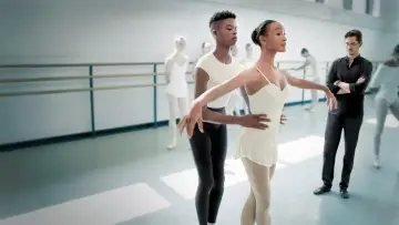 Backdrop for the TV series "On Pointe" #1856893