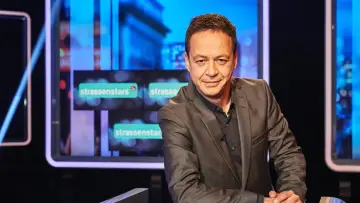 Backdrop for the TV series "Strassen Stars" #1609560