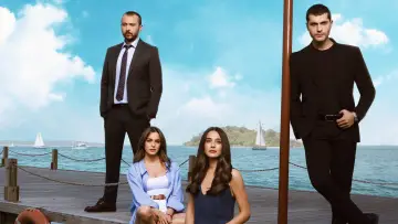 Backdrop for the TV series "Last Summer" #1428899