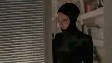 Backdrop for the TV series "Irma Vep" #1904897