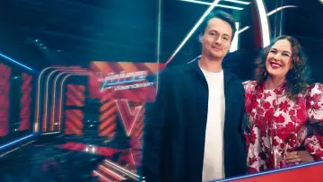 Backdrop for the TV series "The Voice Comeback Stage" #1824377