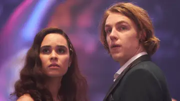 Backdrop к сериалу "One of Us Is Lying" #1466107