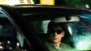 Backdrop к сериалу "Taxi Driver" #1307731