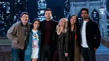 Backdrop for the TV series "How I Met Your Father" #1470692