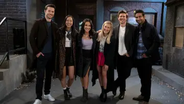 Backdrop for the TV series "How I Met Your Father" #1470702