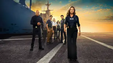 Backdrop for the TV series "NCIS: Hawaiʻi" #1357625