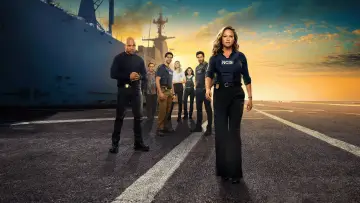 Backdrop for the TV series "NCIS: Hawaiʻi" #1357626
