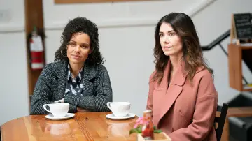 Backdrop к сериалу "Family Law" #1395588
